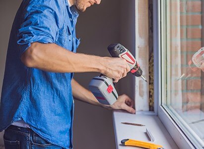 Home Inside Decoreation Repair Using Modern Equipments